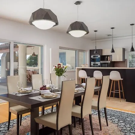 Luxury Maja Zablace Vila *