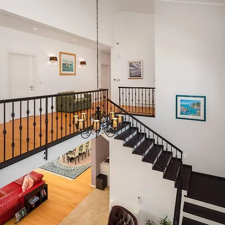 Luxury Maja Zablace *