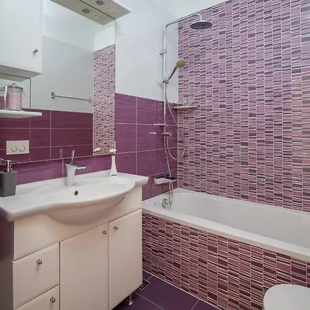 Luxury Maja Zablace *