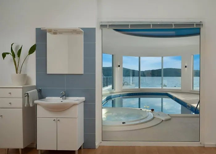 Luxury Maja Zablace שיבניק