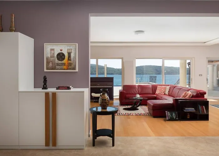 וילה Luxury Maja Zablace שיבניק