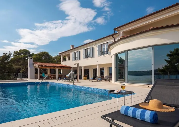 וילה Luxury Maja Zablace *