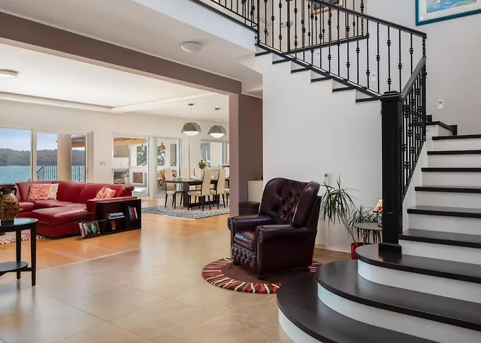 וילה Luxury Maja Zablace