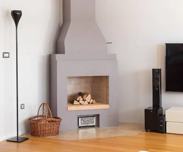 Luxury Maja Zablace *