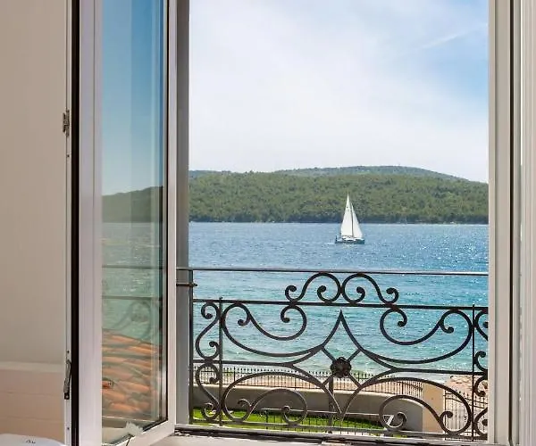 Luxury Maja Zablace שיבניק