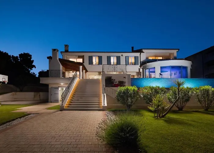 Luxury Maja Zablace * שיבניק