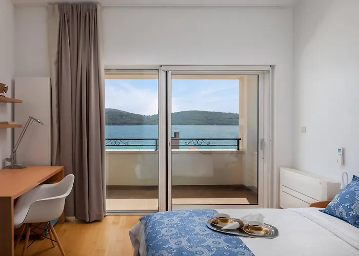 Luxury Maja Zablace *