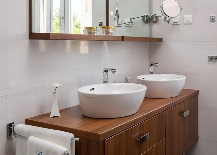 Luxury Maja Zablace וילה שיבניק